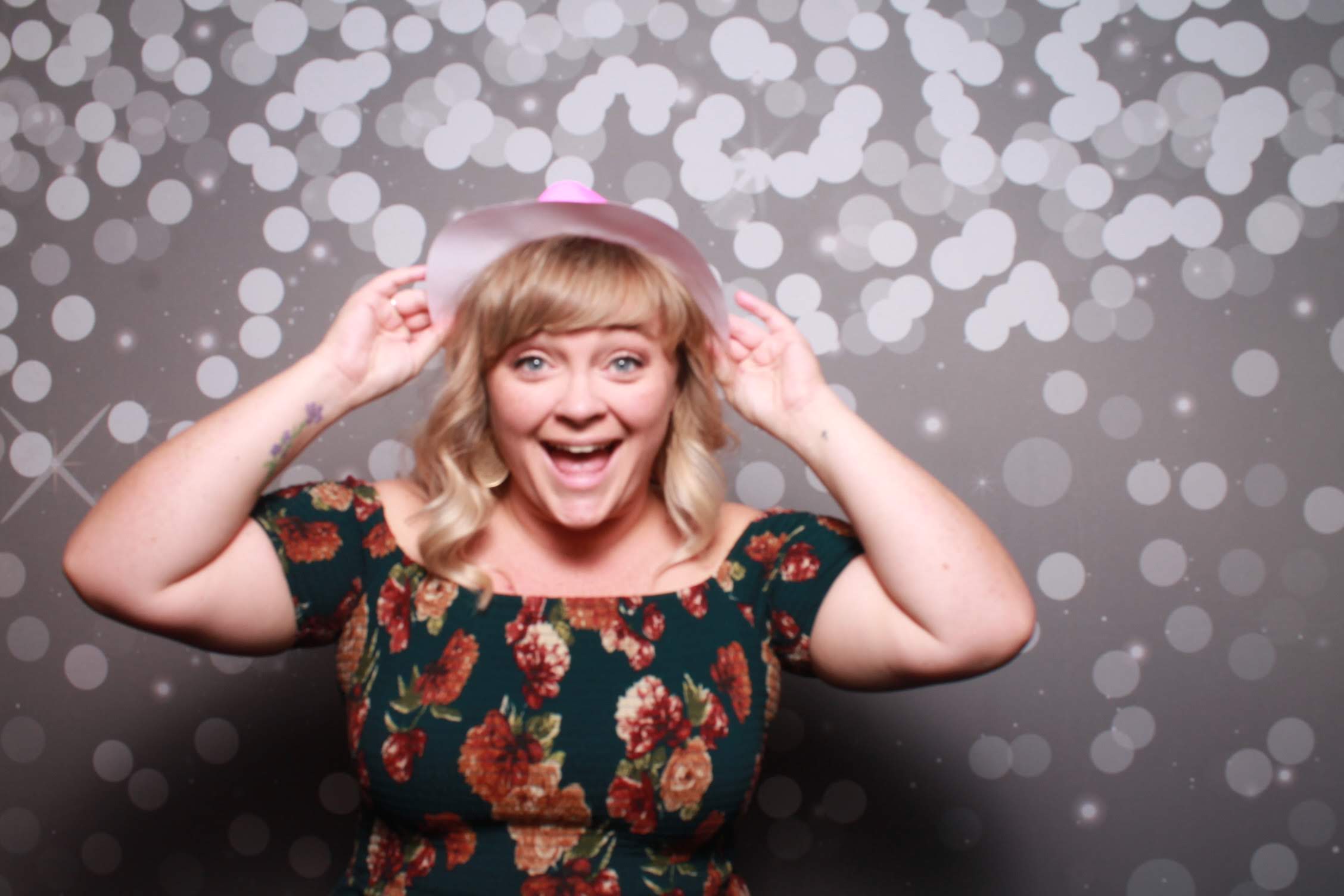 Lindsey Adams Reception at The Madison | View more photos from the event at gallery.photoboothcincy.com/u/PhotoBoothCincy/Lindsey-Adams-Reception-at-The-Madison